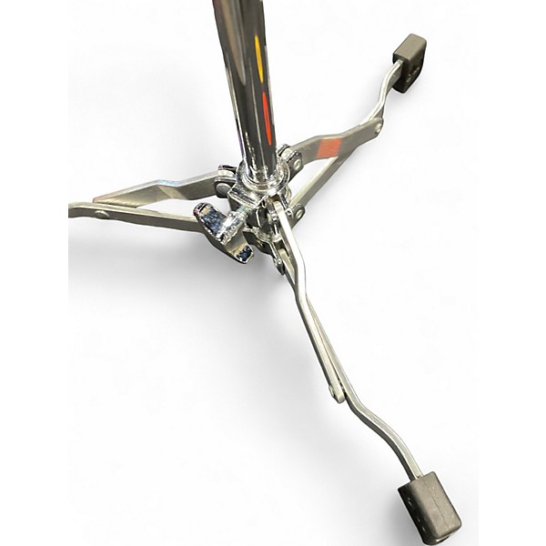 Used DW 6000 SERIES Snare Stand
