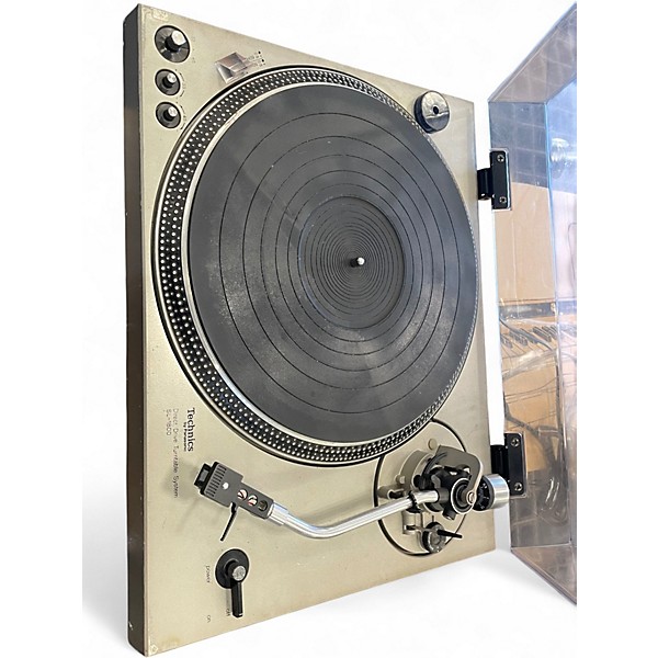 Used Technics SL-1800 Turntable