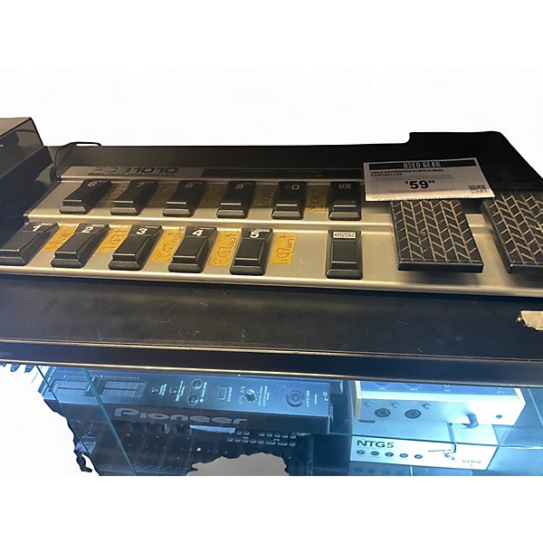 Used Behringer FCB1010 MIDI Controller