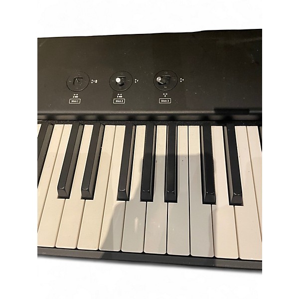 Used Studio Logic SL881 Studio MIDI Controller