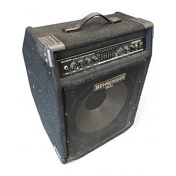Used Behringer Ultrabass BXL3000A 300W 1x15 Bass Combo Amp