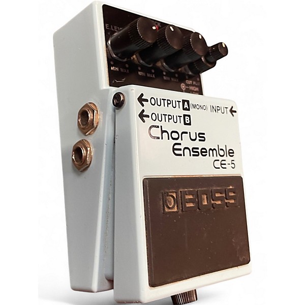 Used BOSS CE5 Chorus Ensemble Effect Pedal