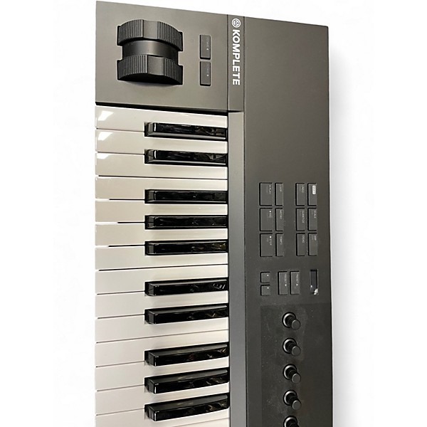 Used Native Instruments Komplete Kontrol A49 MIDI Controller