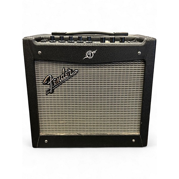 Used Fender Mustang I V2 20W 1X8 Guitar Combo Amp