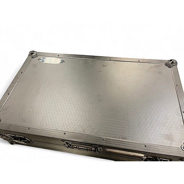 Used Odyusa Case