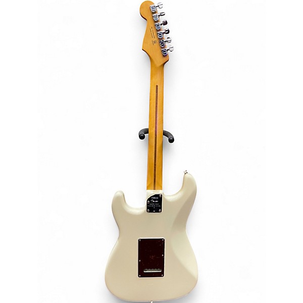 Used Fender American Professional II Stratocaster Alpine White Solid Body Electric Guitar