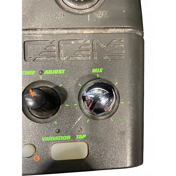Used Zoom RFX-300 Effect Processor