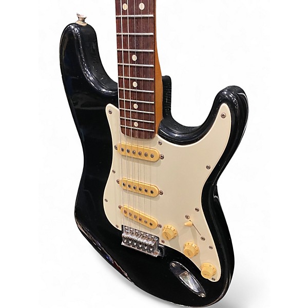 Used Fender 1995 Standard Stratocaster MIM Black Solid Body Electric Guitar