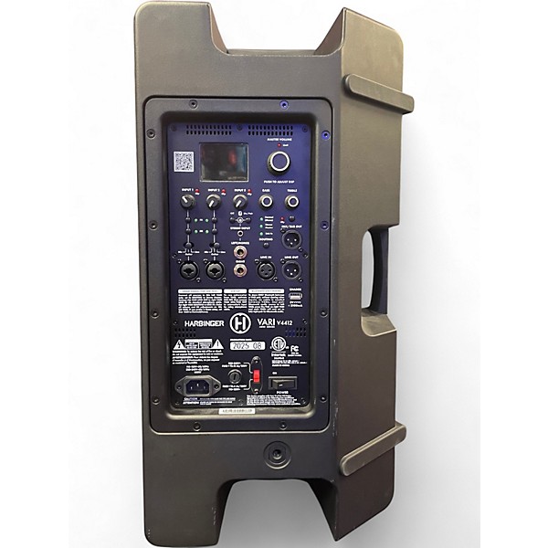 Used Harbinger vari v4412 Powered Speaker