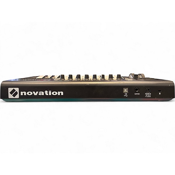 Used Novation Launchkey 25 Key MK2 MIDI Controller