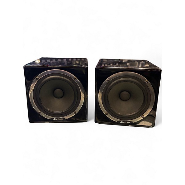 Used Avantone Mixcube Pair Powered Monitor
