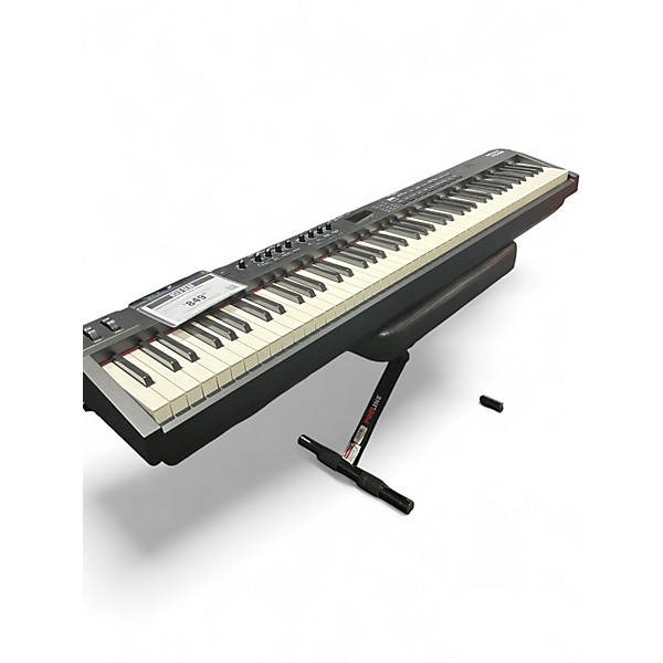 Used Roland RD88 Stage Piano