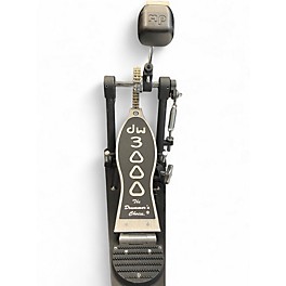 Used DW 3000 Series Single Single Bass Drum Pedal