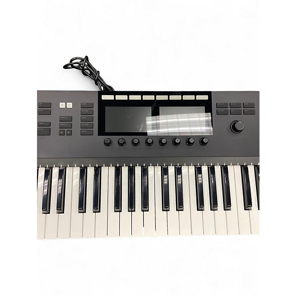 Used Native Instruments Komplete Kontrol S49 MK2 MIDI Controller