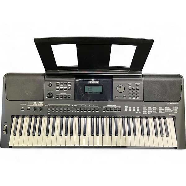 Used Yamaha PSRE453 61 Key Portable Keyboard