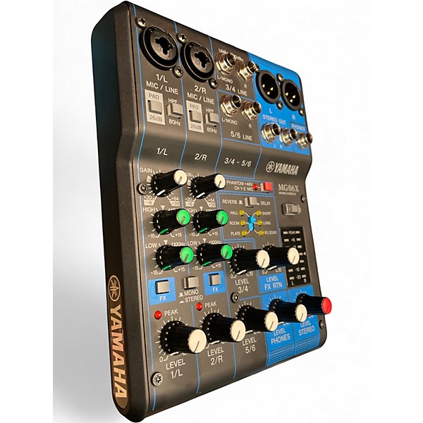 Used Yamaha MG6XU Powered Mixer