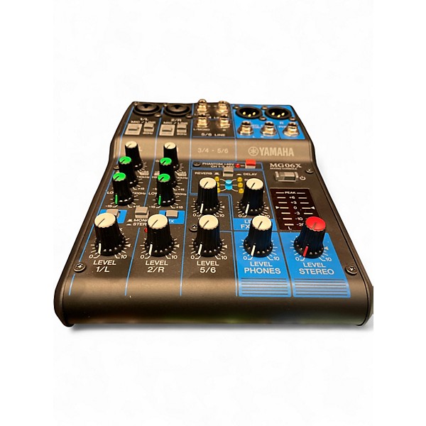 Used Yamaha MG6XU Powered Mixer