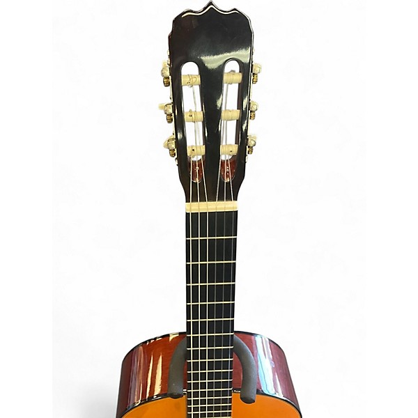 Used Suzuki 83 Natural Classical Acoustic Guitar