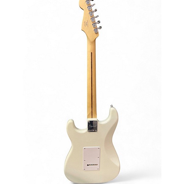 Used Squier Affinity Stratocaster White Solid Body Electric Guitar