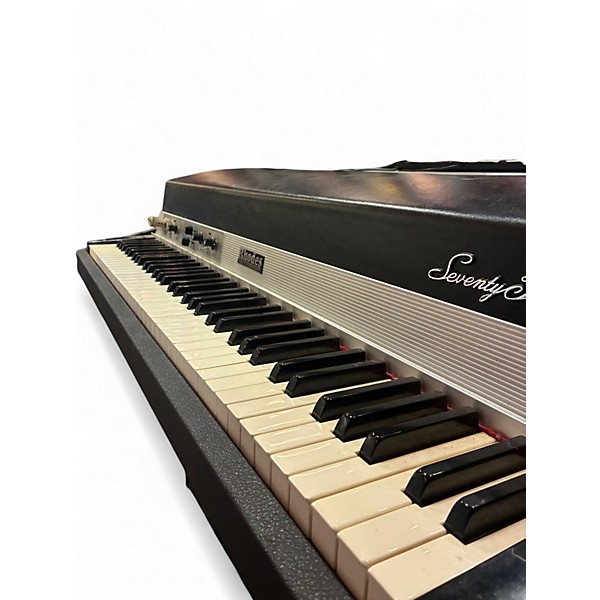 Vintage 1970s Fender rhodes Acoustic Piano