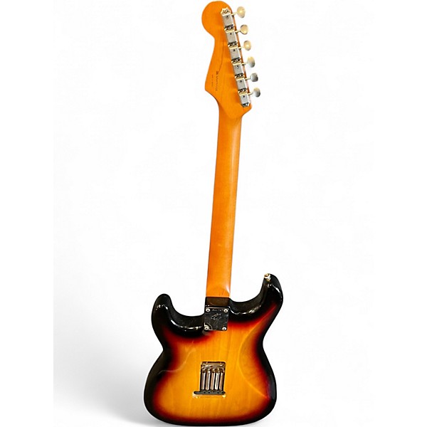 Used Fender Classic Series '60s Stratocaster 3 Color Sunburst Solid Body Electric Guitar