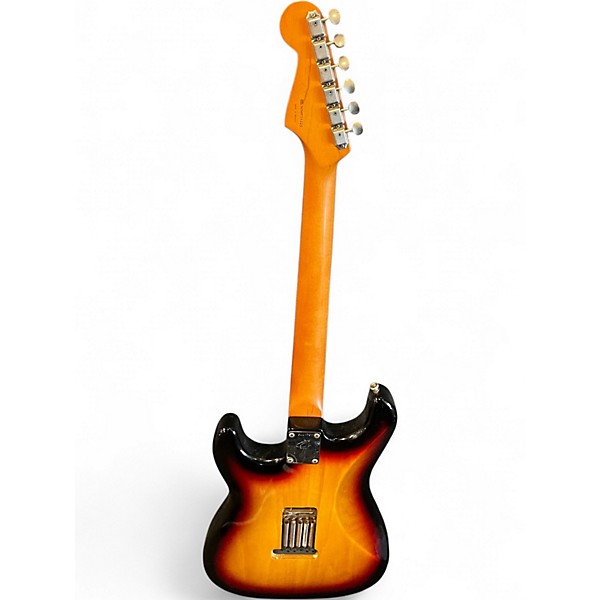 Used Fender Classic Series '60s Stratocaster 3 Color Sunburst Solid Body Electric Guitar