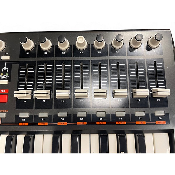 Used Akai Professional mpk 49