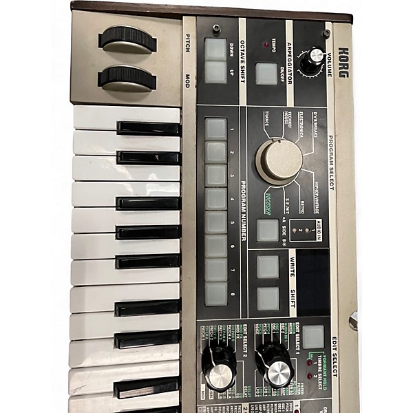 Vintage 2001 KORG microKorg Synthesizer