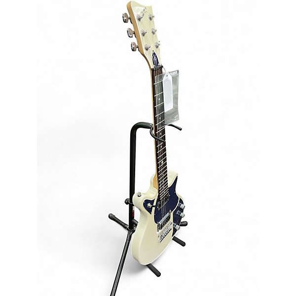 Used First Act VW16517 white Solid Body Electric Guitar