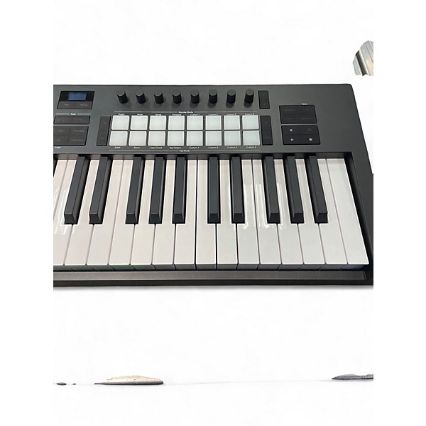 Used Novation LAUNCHKEY 49 MK4 MIDI Controller