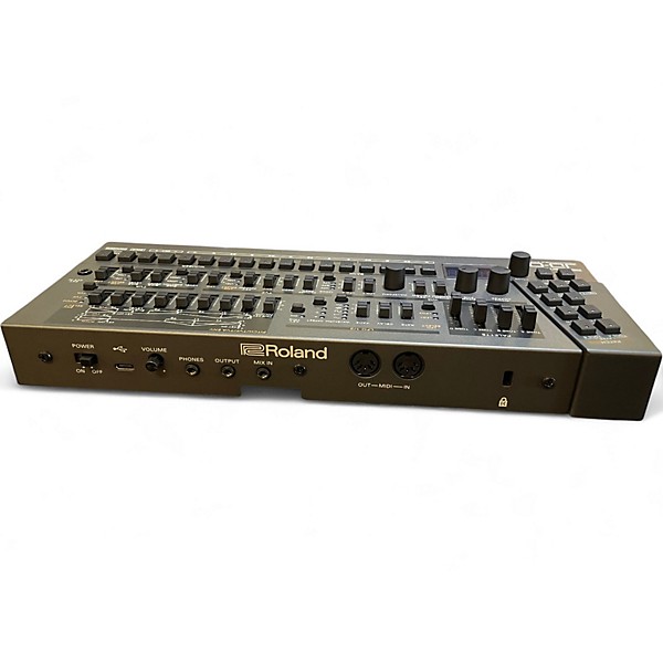 Used Roland JD-08 Synthesizer