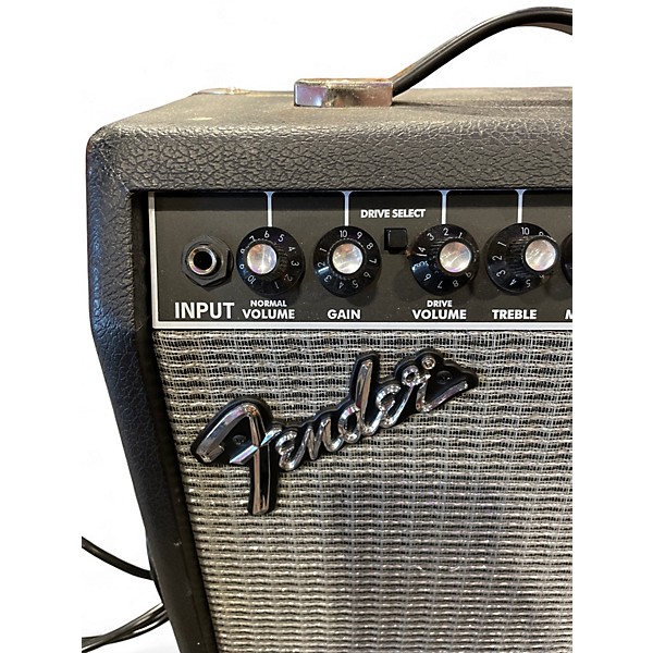 Used Fender Frontman 15G 15W Guitar Combo Amp