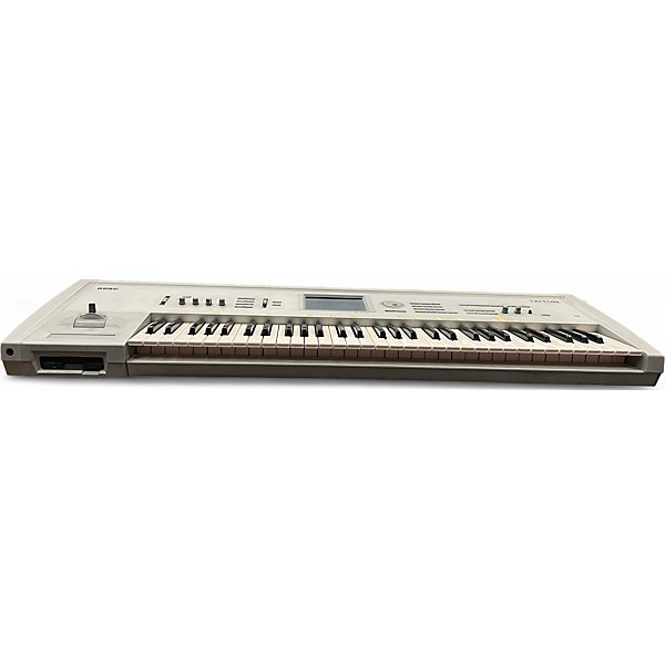 Used KORG Triton Classic 61 Key Keyboard Workstation