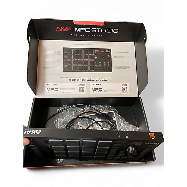 Used Akai Professional MPC STUDIO