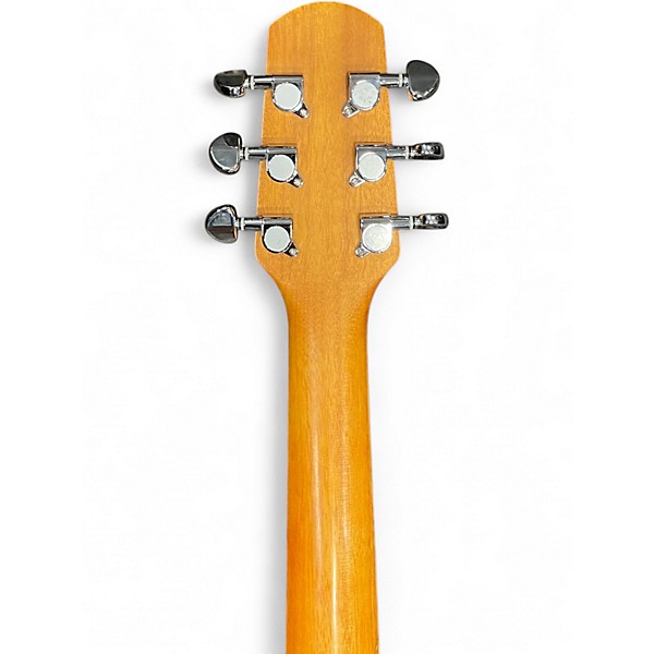 Used Walden D550 Natural Acoustic Guitar