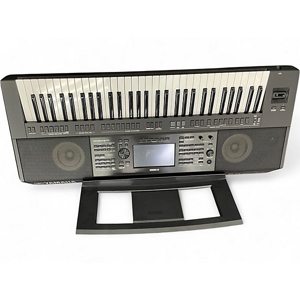 Used Yamaha PSRSX900 Keyboard Workstation
