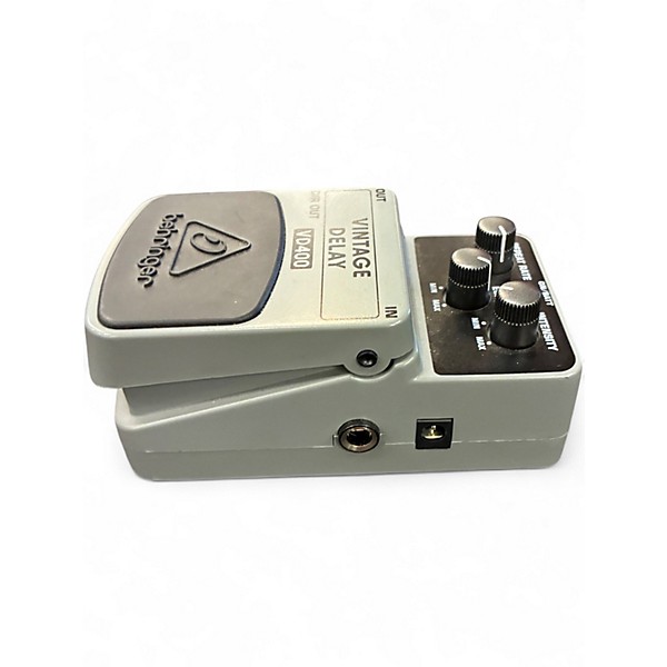 Used Behringer VD400 Vintage Delay Effect Pedal