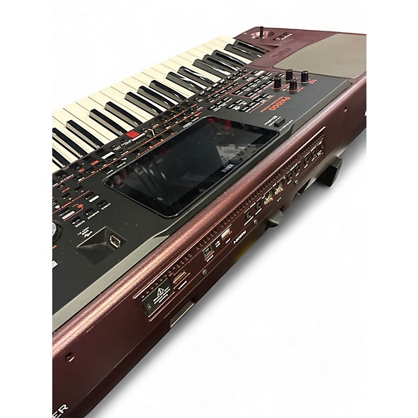 Used KORG PA1000 Keyboard Workstation