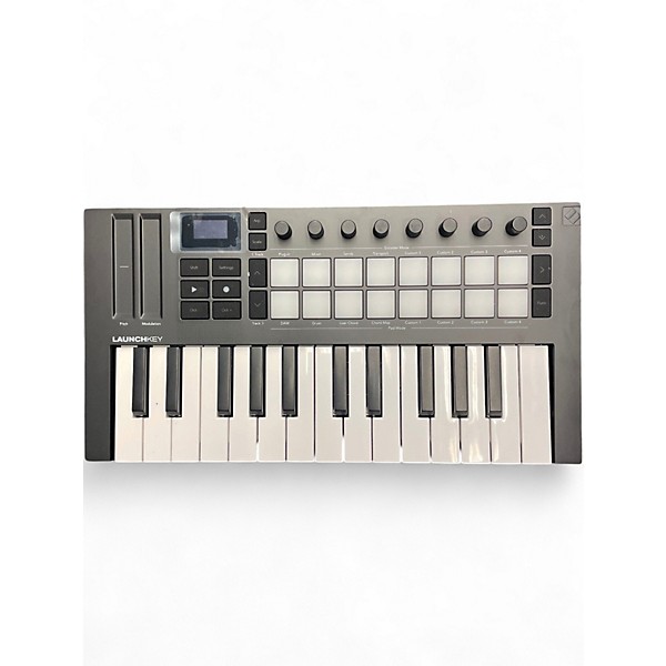 Used Novation Launchkey 25 Key MIDI Controller