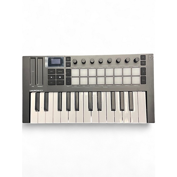 Used Novation Launchkey 25 Key MIDI Controller