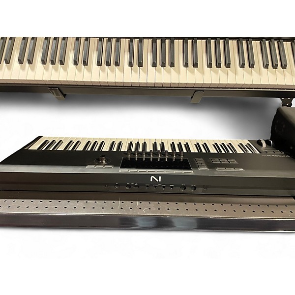 Used Native Instruments Kontrol S61 MKIII