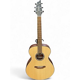 Used Breedlove Discovery Concert Natural Acoustic Guitar
