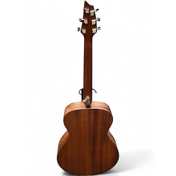 Used Breedlove Discovery Concert Natural Acoustic Guitar