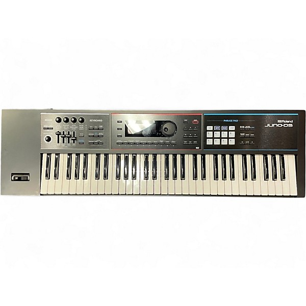 Used Roland JUNO DS61 Synthesizer