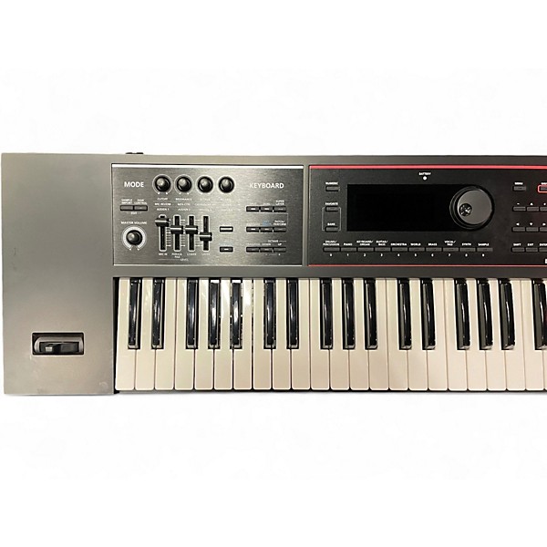 Used Roland JUNO DS61 Synthesizer