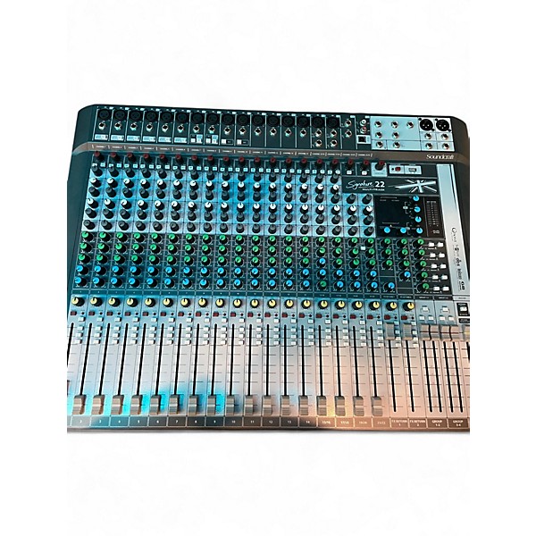 Used Soundcraft Signature 22 Line Mixer