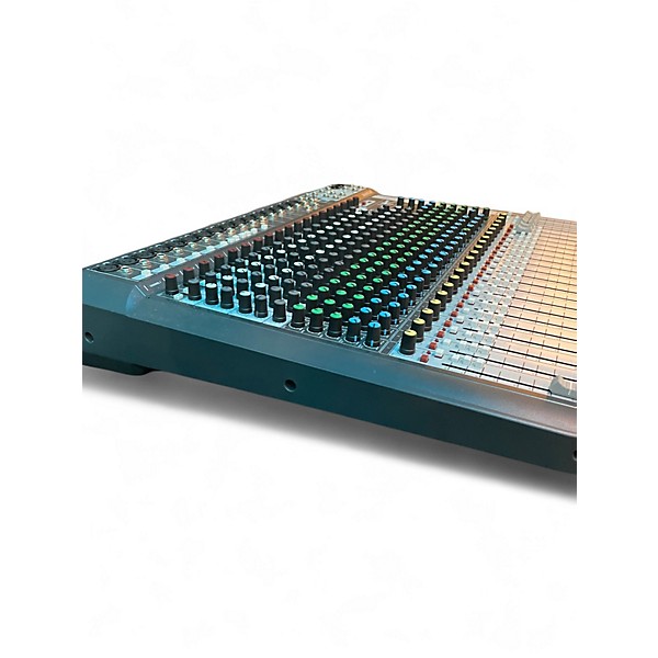 Used Soundcraft Signature 22 Line Mixer