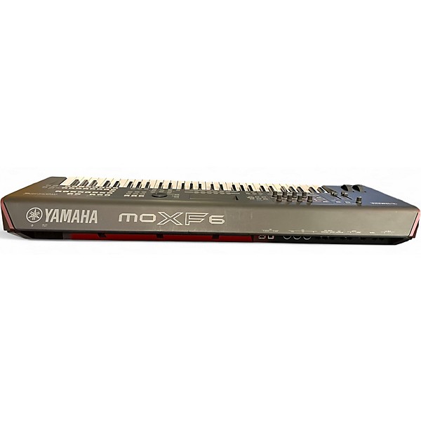 Used Yamaha MOXF6 Keyboard Workstation