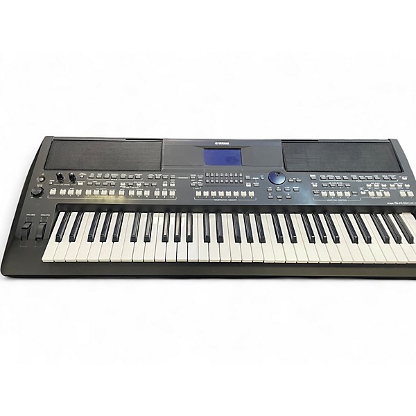Used Yamaha psrsx600 Arranger Keyboard