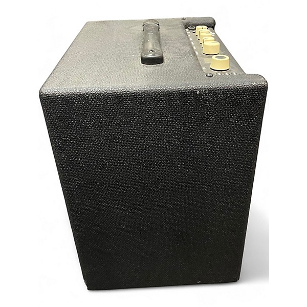 Used Fender RUMBLE LT25 Bass Combo Amp